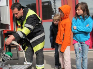 31. März 2011 Besuch zweier 3. Schulklassen